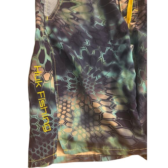 HUK Kryptek Pontus Blue Mens Small Fishing Board Shorts Swim Trunks Zip Pocket - Picture 3 of 6